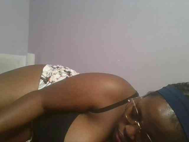 CuteTinkerbella webcam