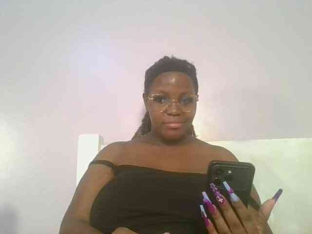 CuteTinkerbella webcam