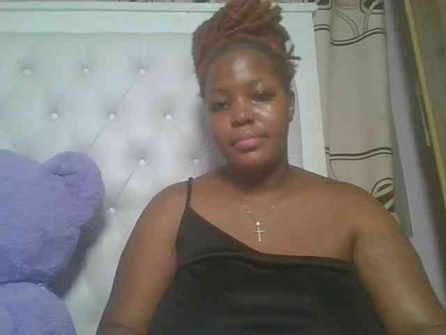 CuteTinkerbella webcam