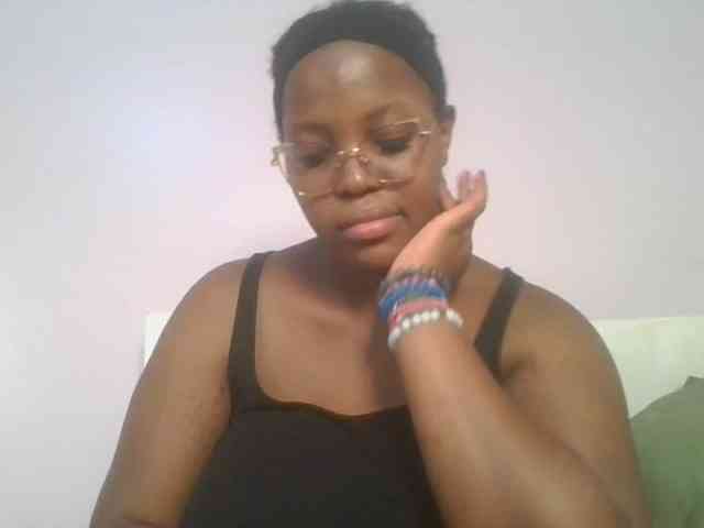 CuteTinkerbella webcam