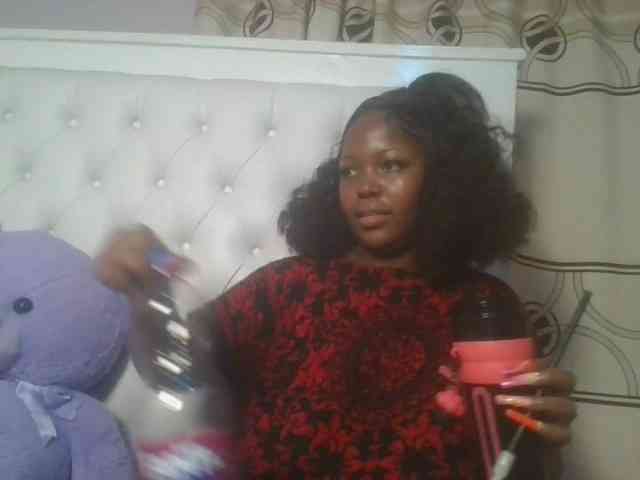 CuteTinkerbella webcam