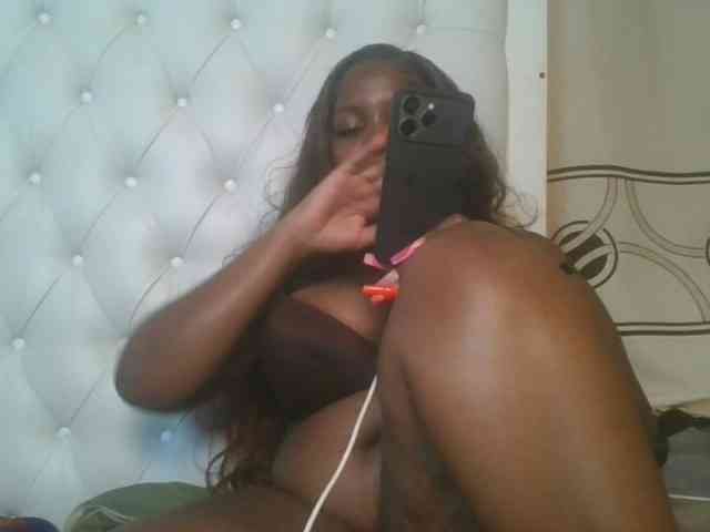 CuteTinkerbella webcam