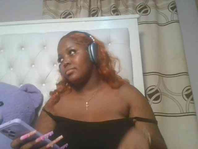 CuteTinkerbella webcam