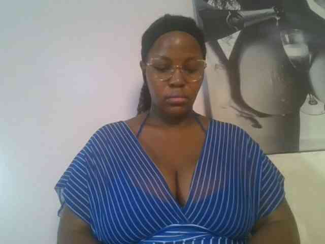 CuteTinkerbella webcam