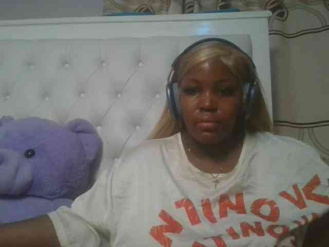 CuteTinkerbella webcam