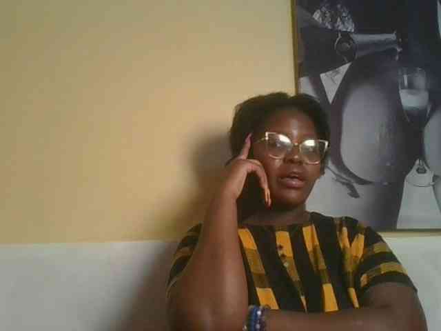 CuteTinkerbella webcam