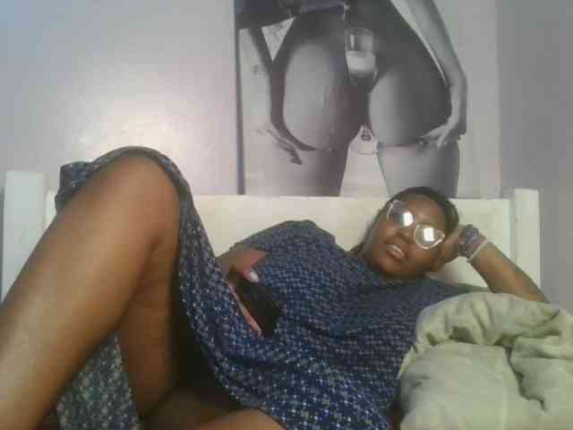 CuteTinkerbella webcam