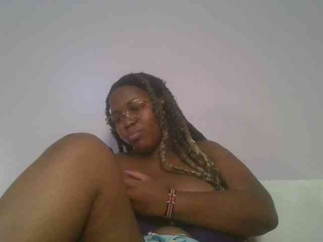 CuteTinkerbella webcam