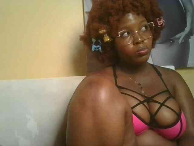 CuteTinkerbella webcam