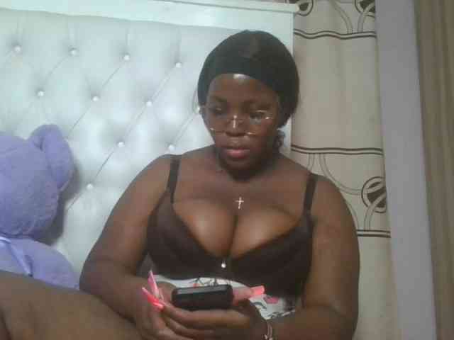 CuteTinkerbella webcam