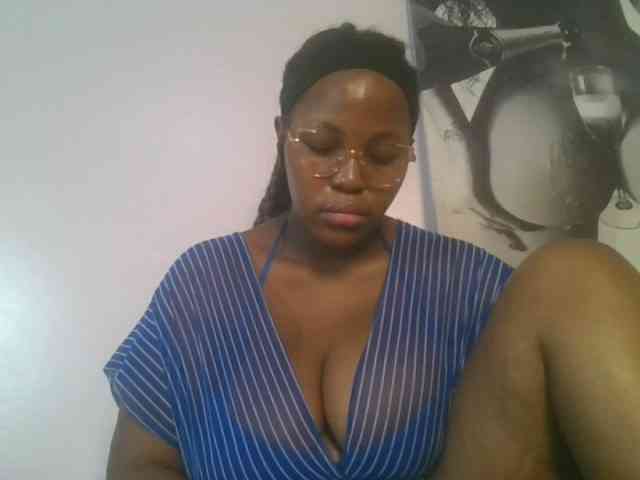 CuteTinkerbella webcam