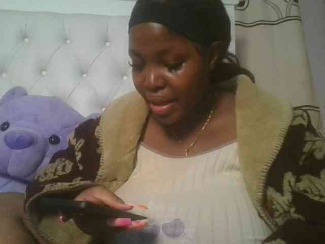 CuteTinkerbella webcam