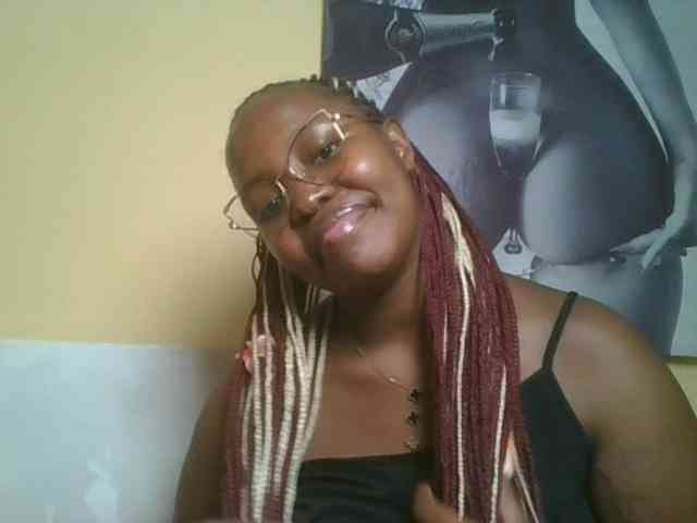 CuteTinkerbella webcam