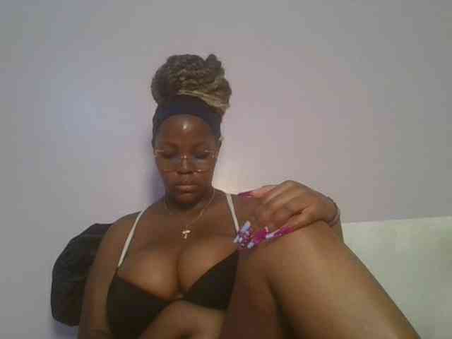 CuteTinkerbella webcam