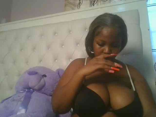 CuteTinkerbella webcam