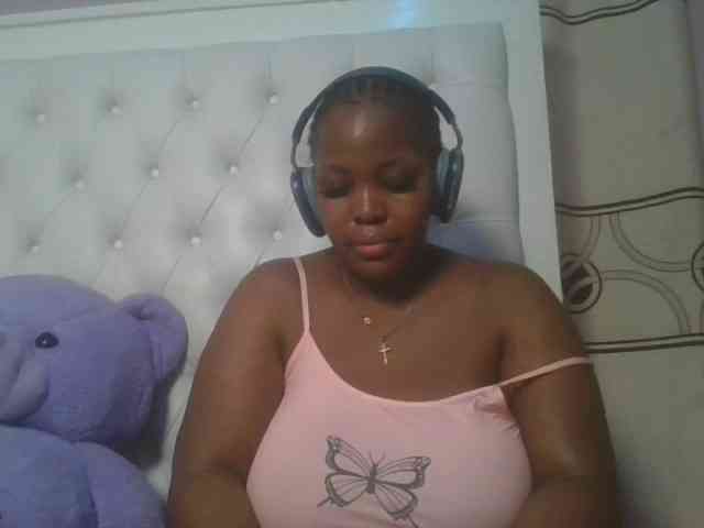 CuteTinkerbella webcam