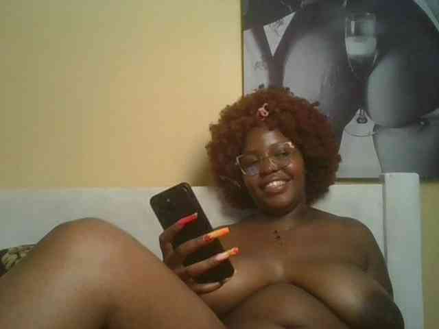 CuteTinkerbella webcam