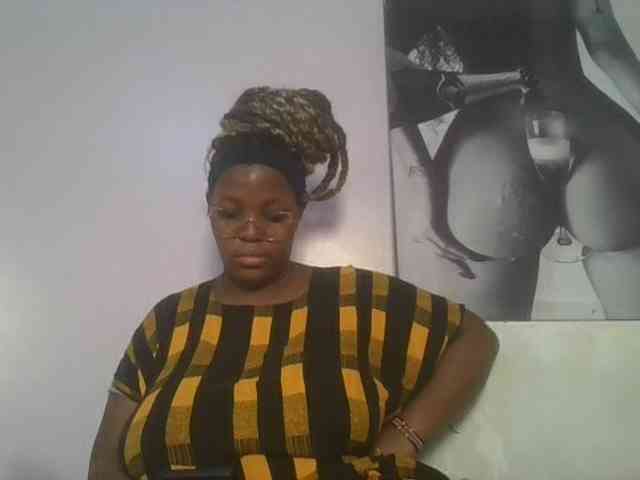 CuteTinkerbella webcam