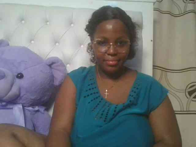 CuteTinkerbella webcam