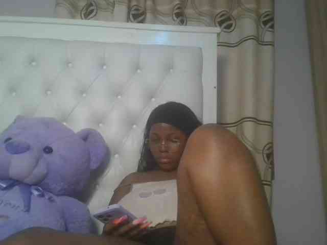 CuteTinkerbella webcam