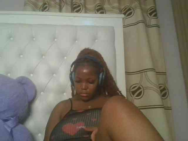 CuteTinkerbella webcam