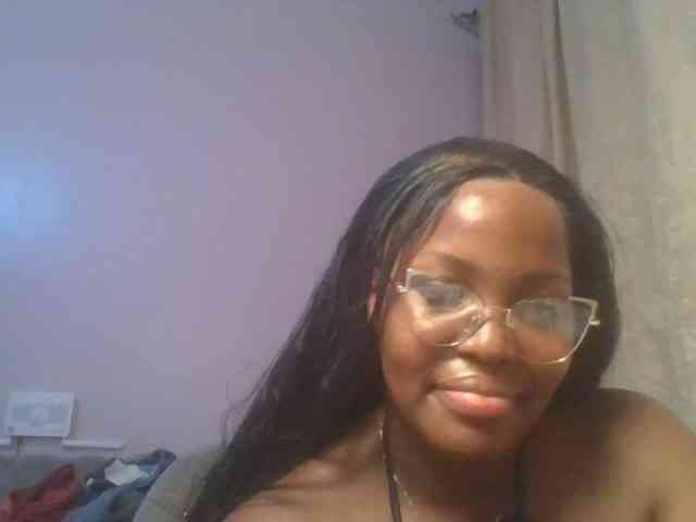 CuteTinkerbella webcam