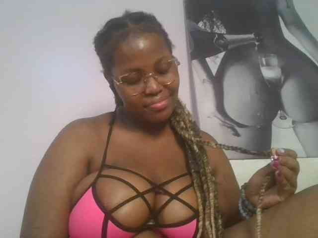 CuteTinkerbella webcam