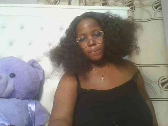 CuteTinkerbella webcam