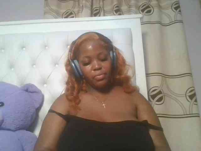 CuteTinkerbella webcam