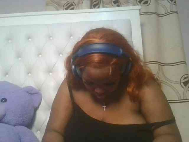 CuteTinkerbella webcam