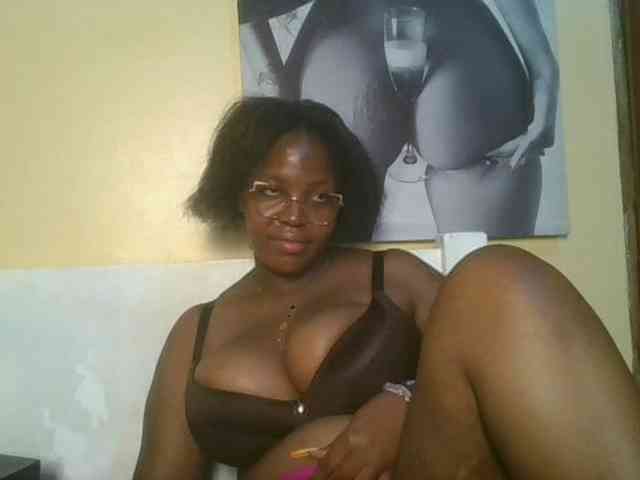 CuteTinkerbella webcam