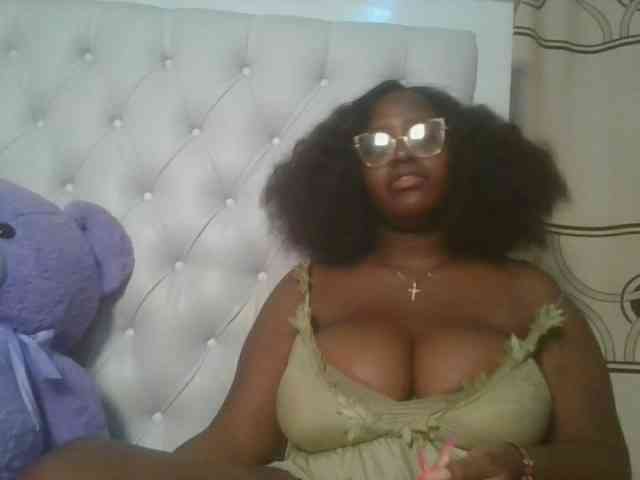 CuteTinkerbella webcam