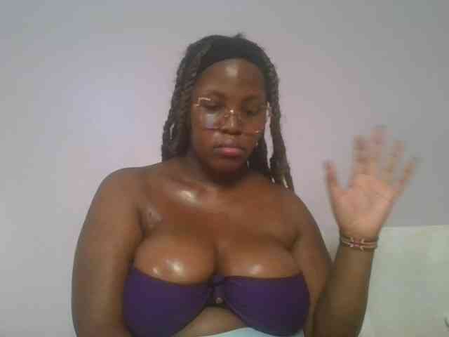 CuteTinkerbella webcam