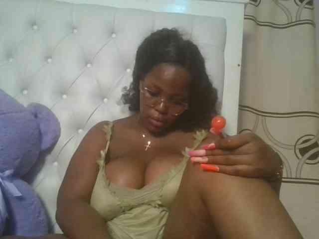 CuteTinkerbella webcam