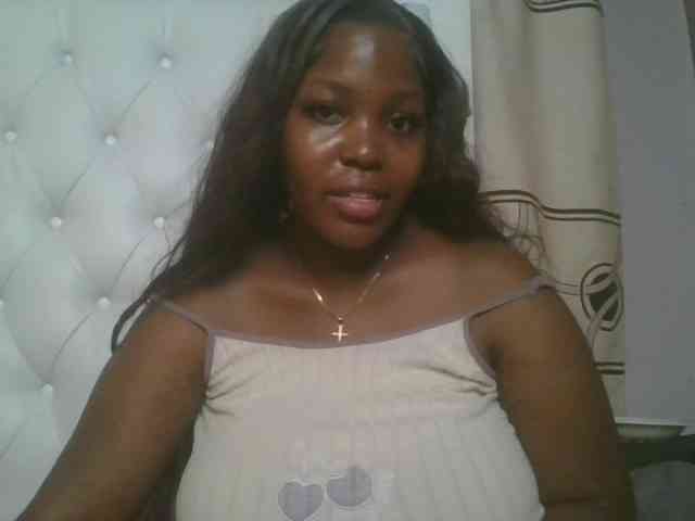 CuteTinkerbella webcam