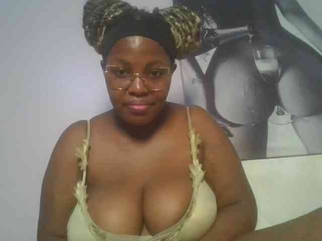 CuteTinkerbella webcam