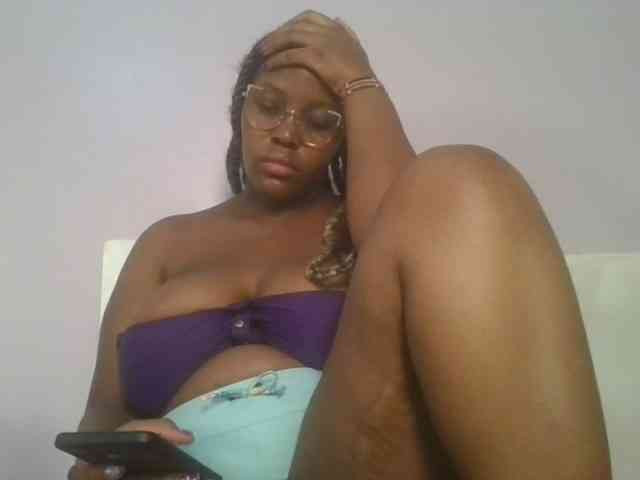 CuteTinkerbella webcam