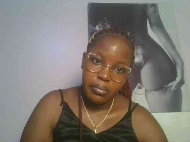 CuteTinkerbella webcam