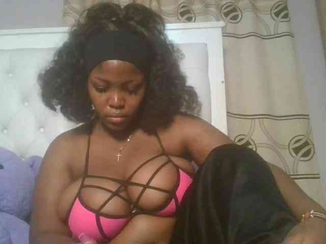 CuteTinkerbella webcam