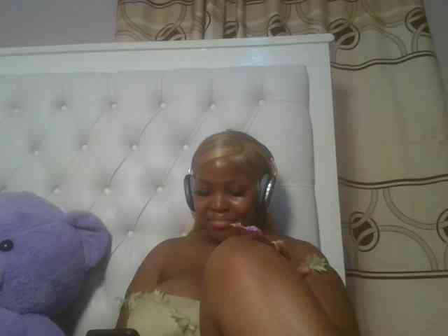 CuteTinkerbella Live Webcam on BongaCams