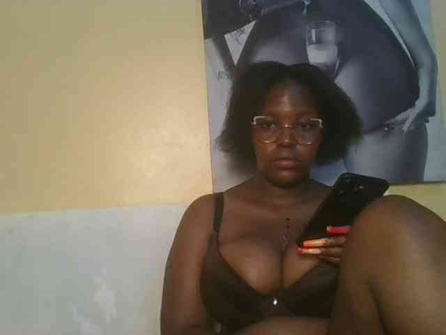 CuteTinkerbella webcam