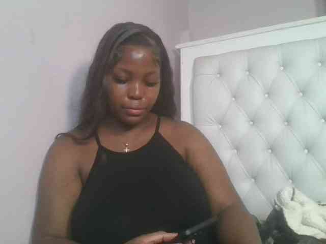 CuteTinkerbella webcam