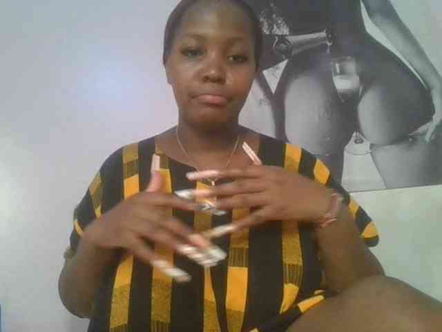 CuteTinkerbella webcam