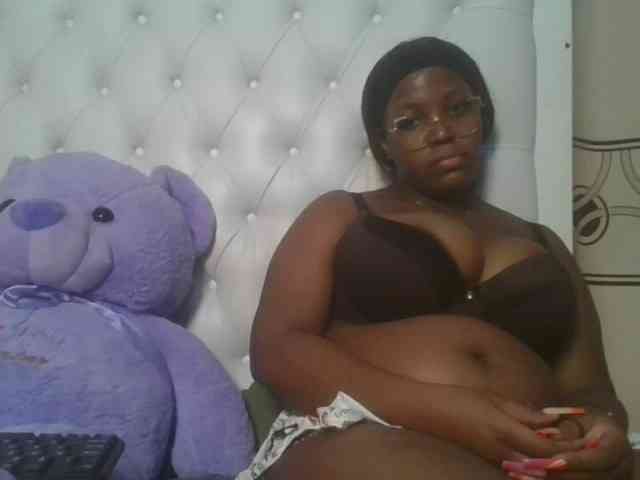 CuteTinkerbella webcam