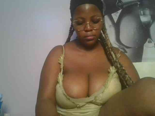 CuteTinkerbella webcam