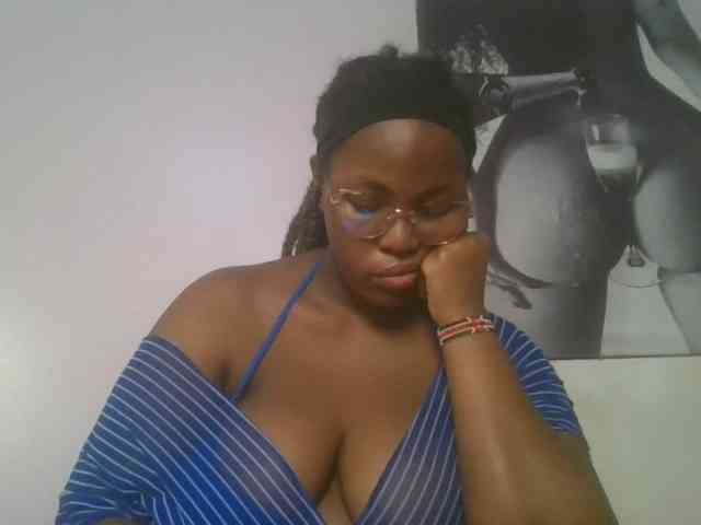 CuteTinkerbella webcam