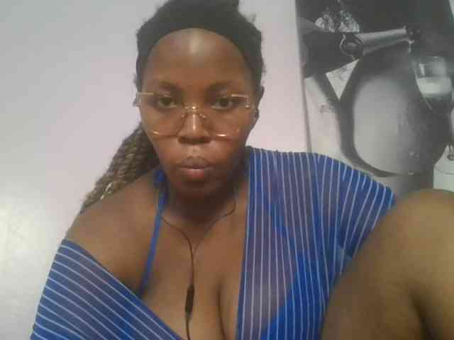 CuteTinkerbella webcam