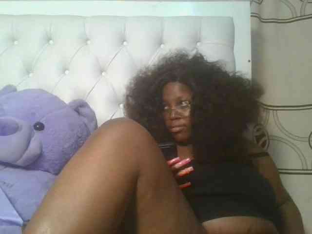 CuteTinkerbella webcam