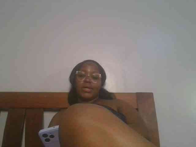 CuteTinkerbella webcam