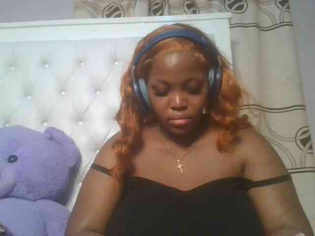 CuteTinkerbella webcam